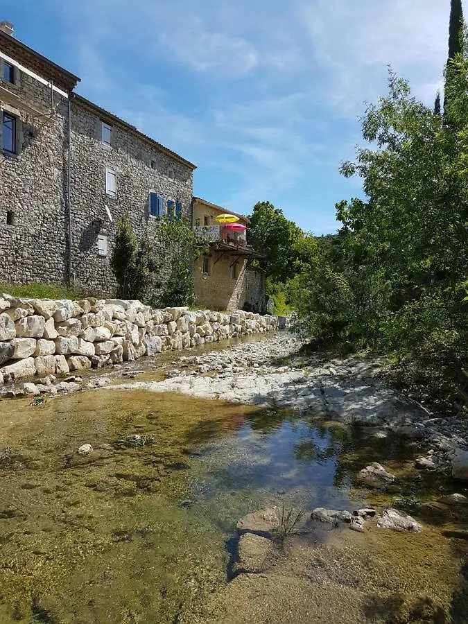 Villa Mas du Gua  La Maison de vacances à Gras France